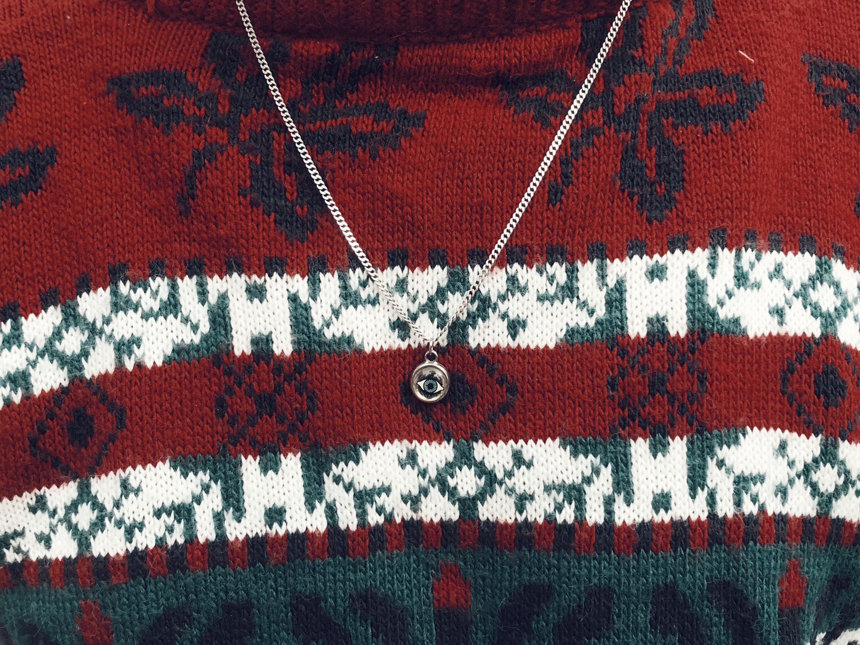 Kerstcadeau sieraden: wat geef je haar onder de kerstboom?
